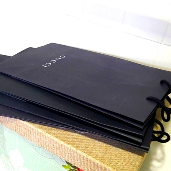 Last chance GUCCI shopping bags - Picture 4 of 4